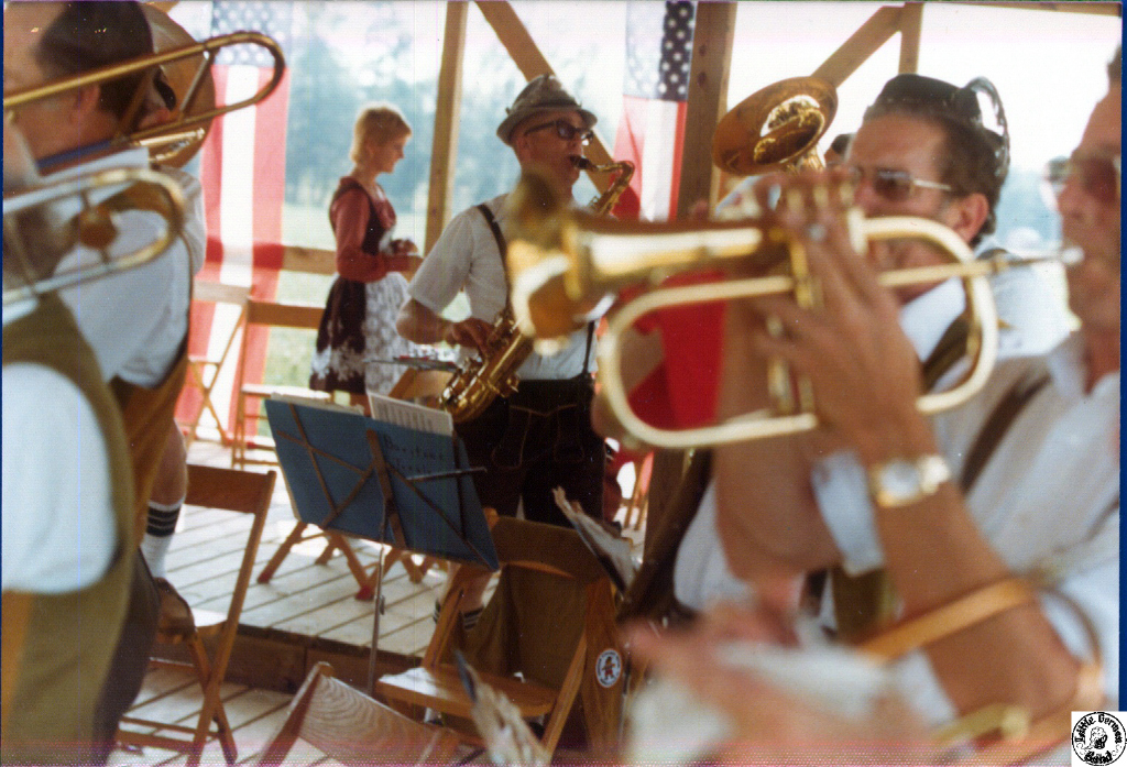 1976 09 19 01 Allied Chem picnic Moncure.jpg